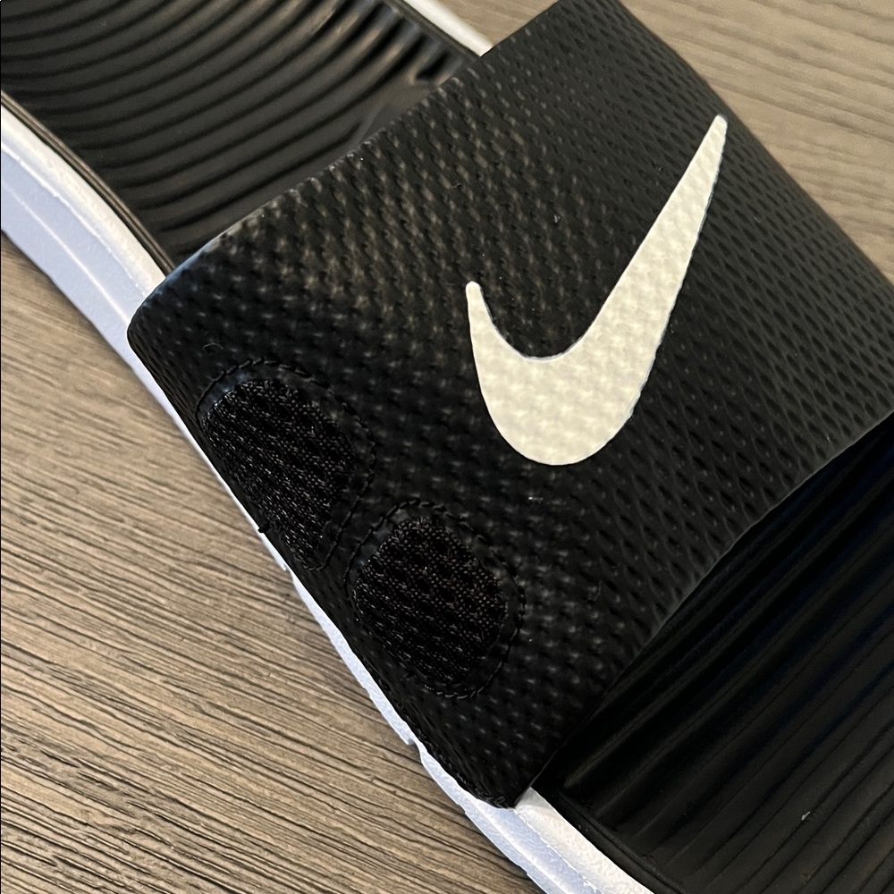 Nike Black Slide Sandals with White Swoosh - Picture 5 of 5